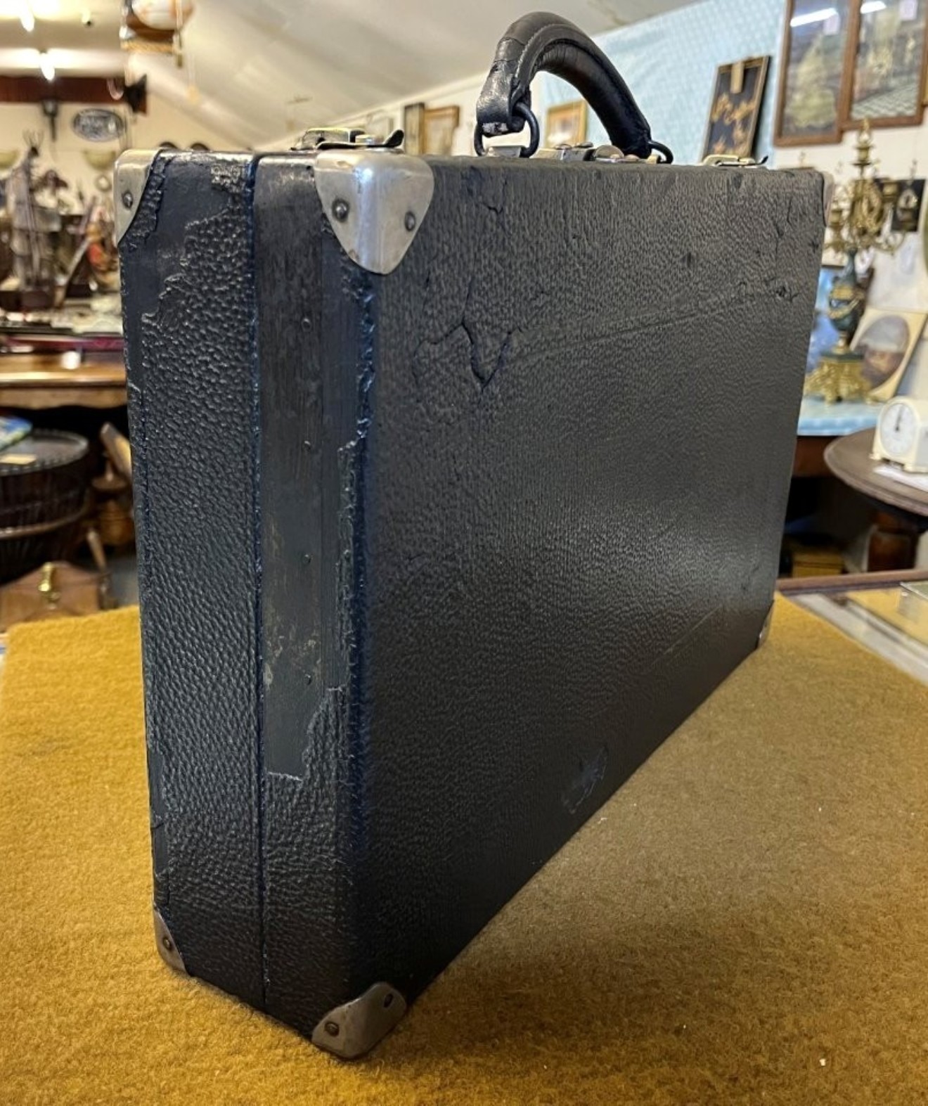 Antique Opticians Travelling Eye Testing Kit Complete with Trial Lenses and Adjustable Frame