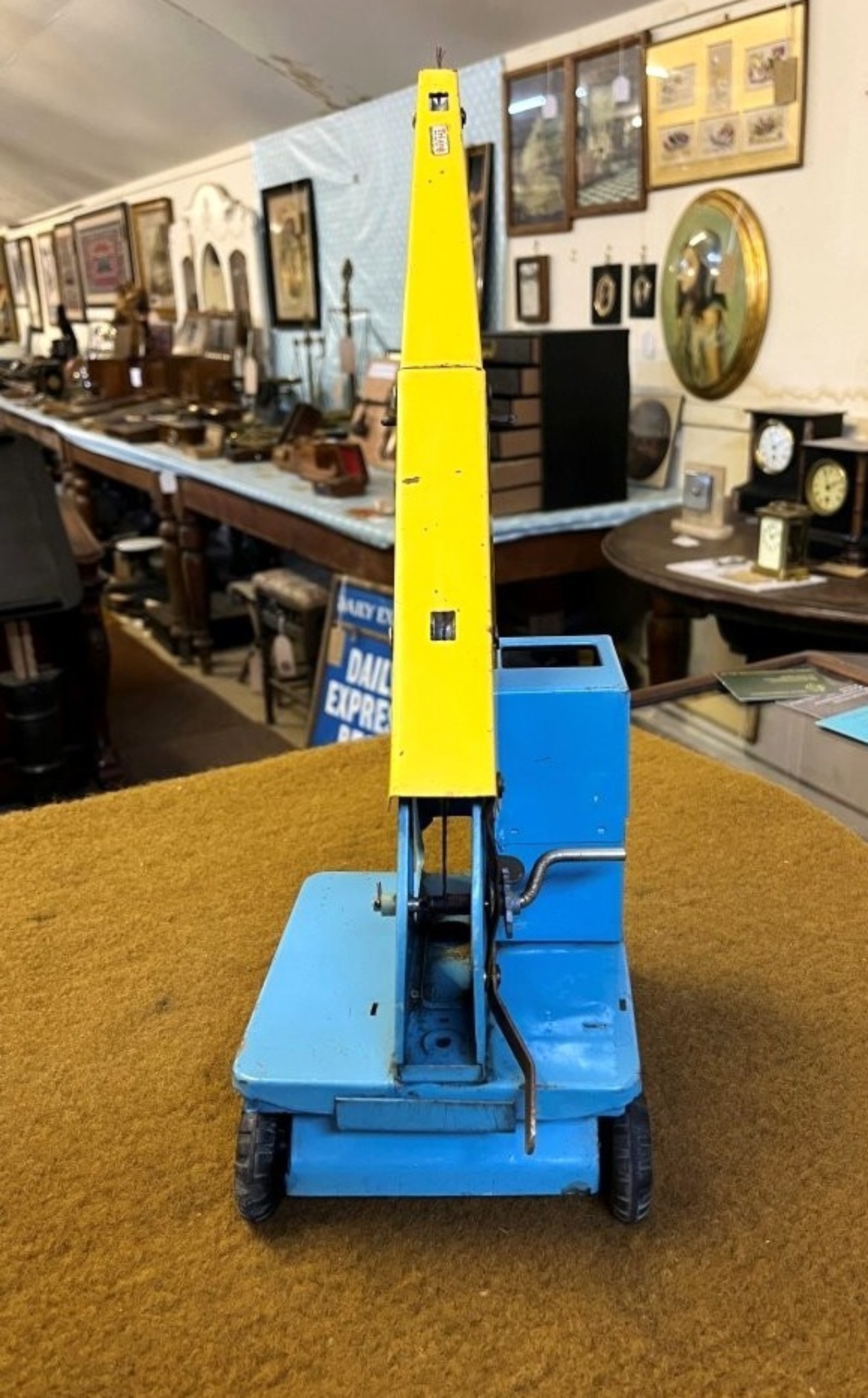 Vintage Rare TRIANG Pressed Steel RAF 1083M Mobile Crane