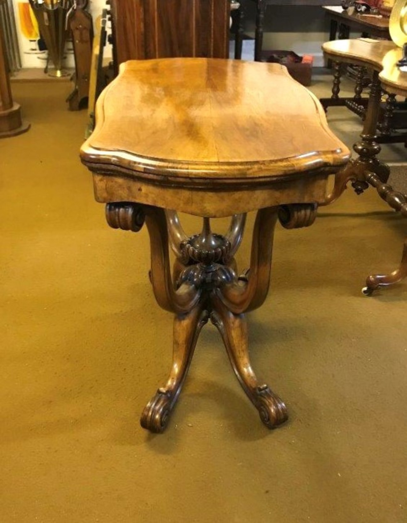 Late Victorian Walnut Folding Cradle Base Gaming Table