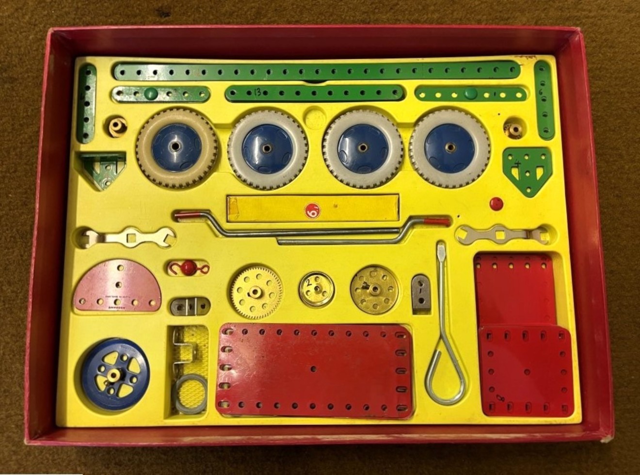 Vintage Meccano Outfit No6 Construction Kit Circa 1962 - 64