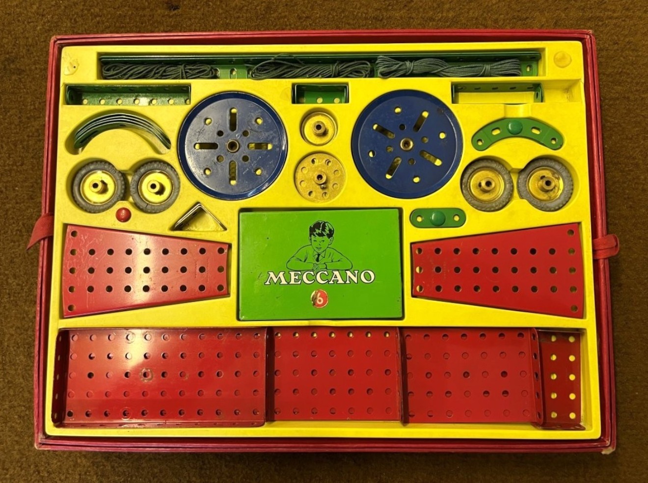 Vintage Meccano Outfit No6 Construction Kit Circa 1962 - 64