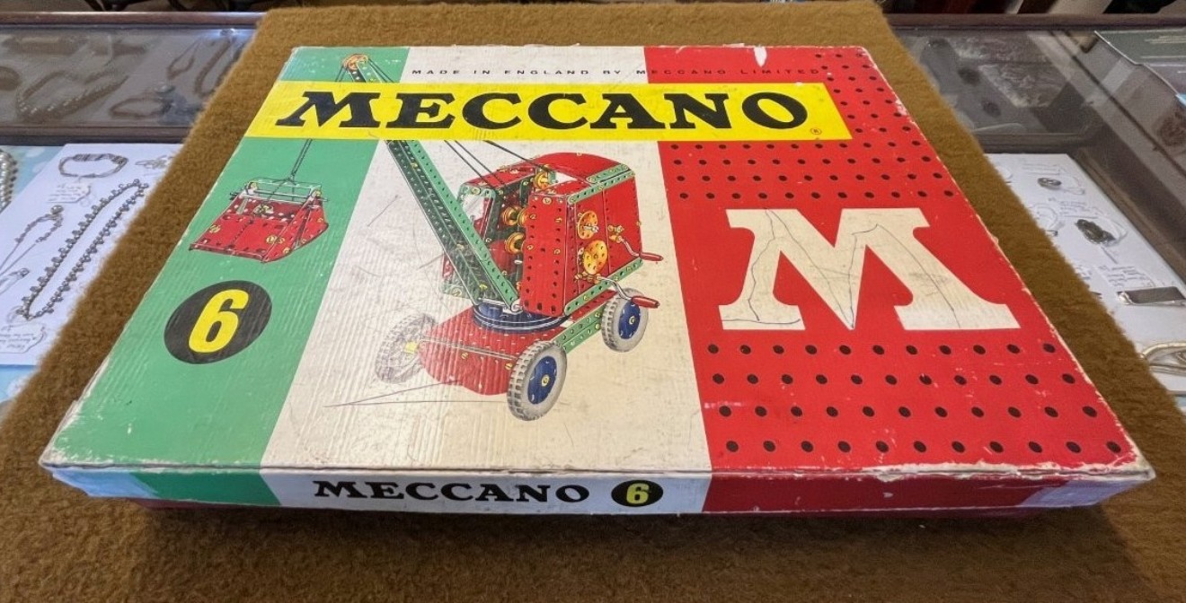 Vintage Meccano Outfit No6 Construction Kit Circa 1962 - 64
