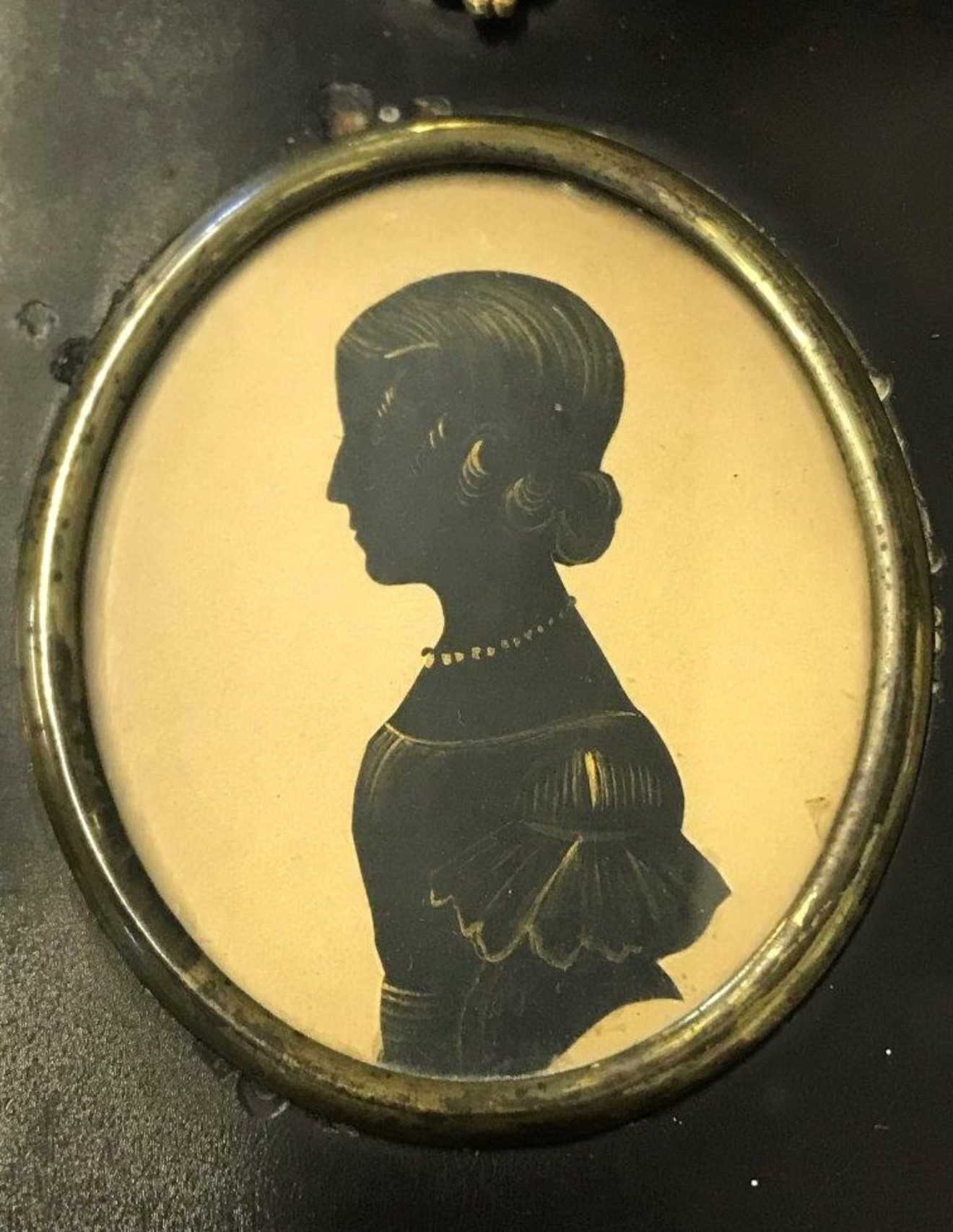 19th Century Portrait Silhouette of a Lady with Highlights Picked Out in Gold