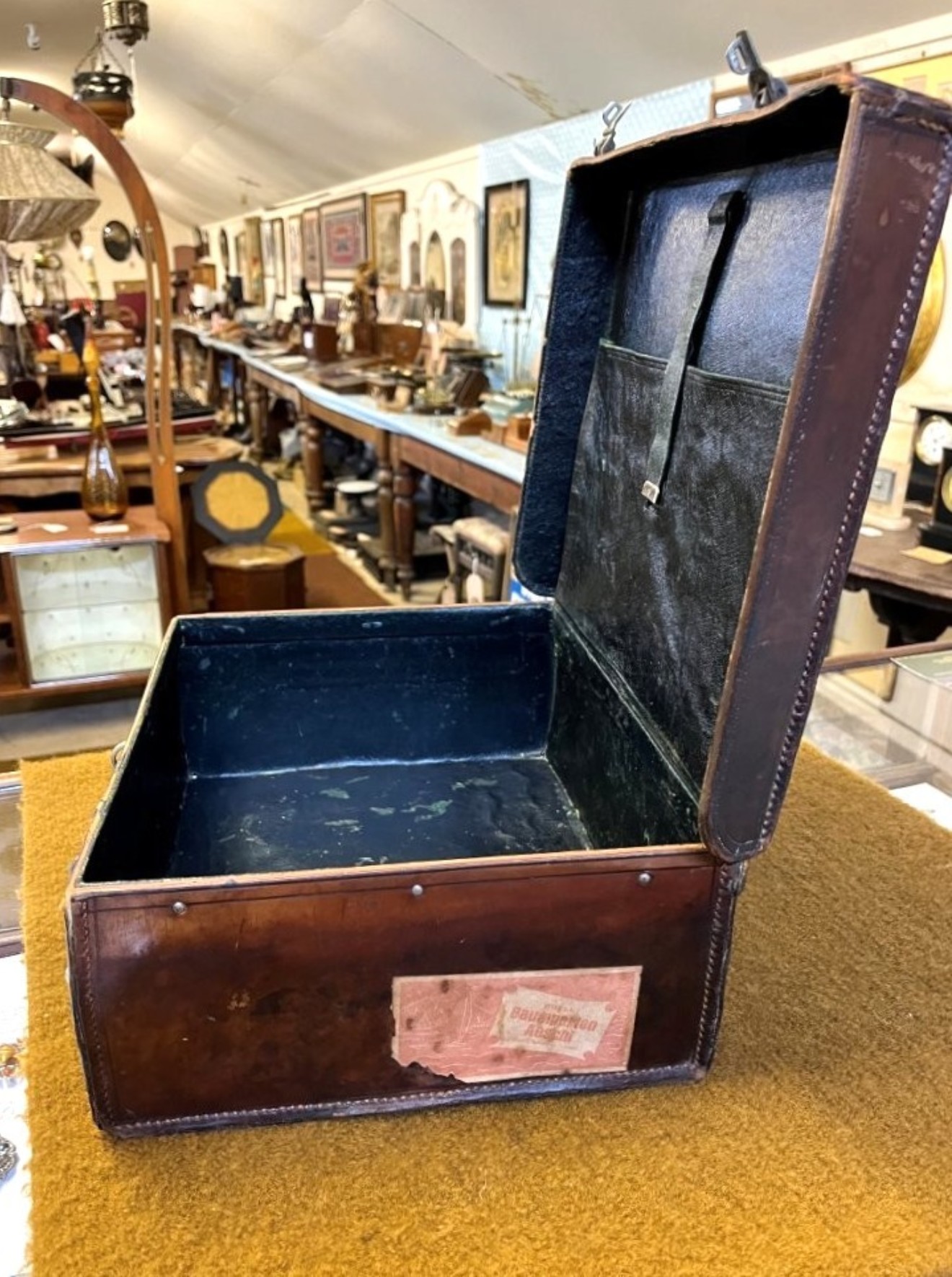 Antique Fitted Travel Case with Cunard Line RMS Aquitania from New York to Southampton Label