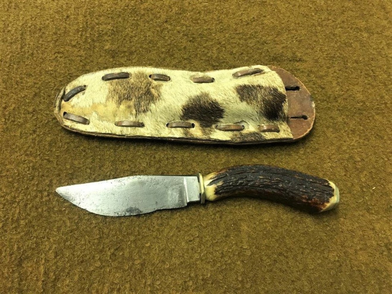 Horn Handled Hunting Knife in Deer Skin Sheath