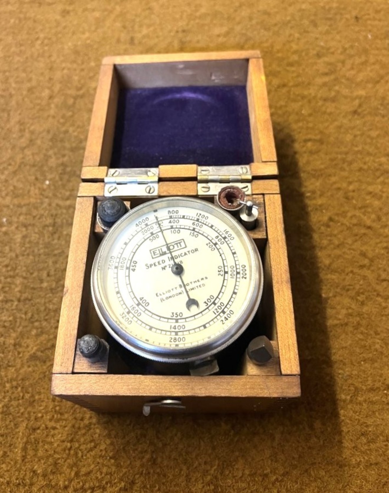 WW2 Elliott Brothers London Military Speed Indicator No 21318