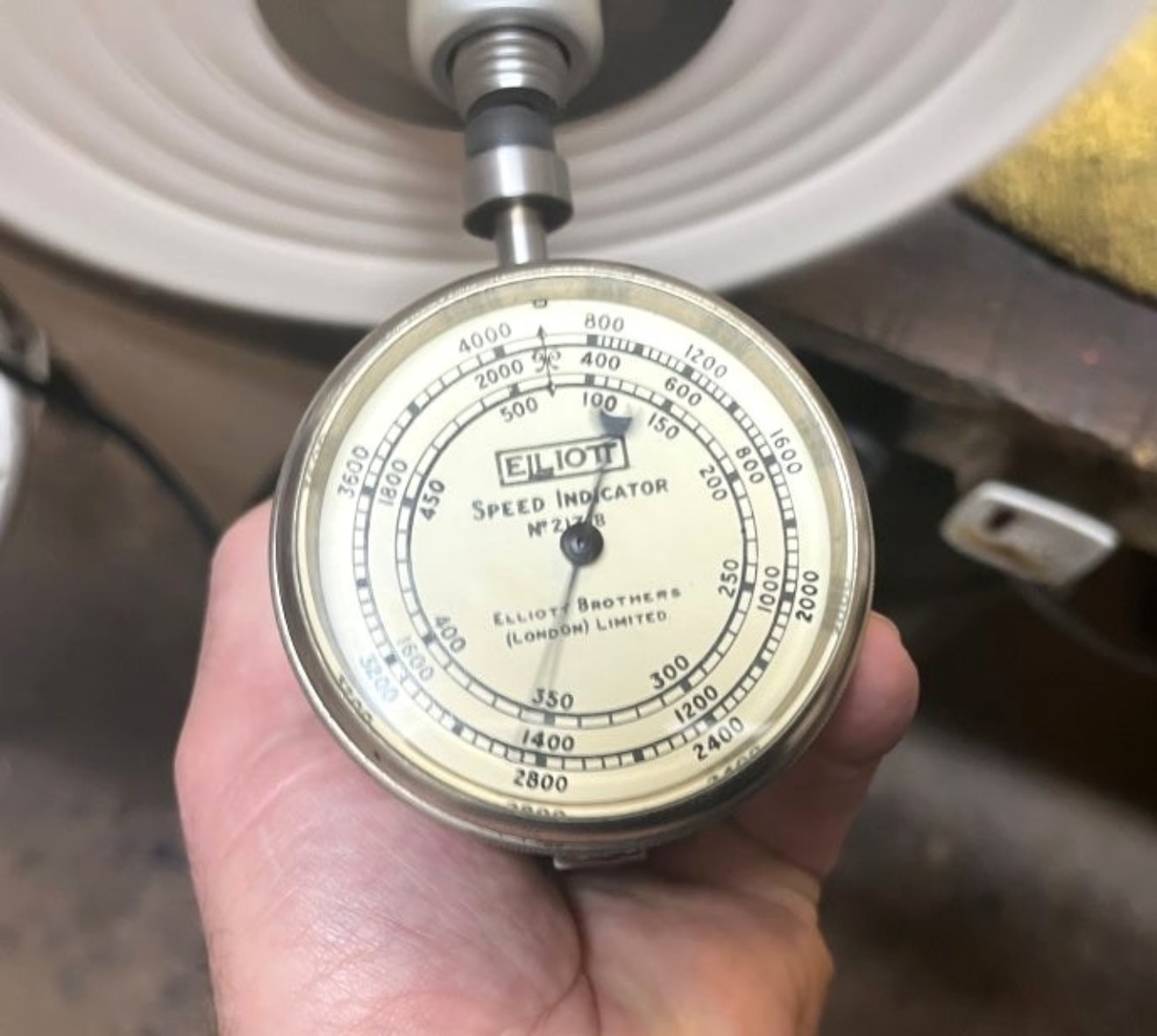 WW2 Elliott Brothers London Military Speed Indicator No 21318