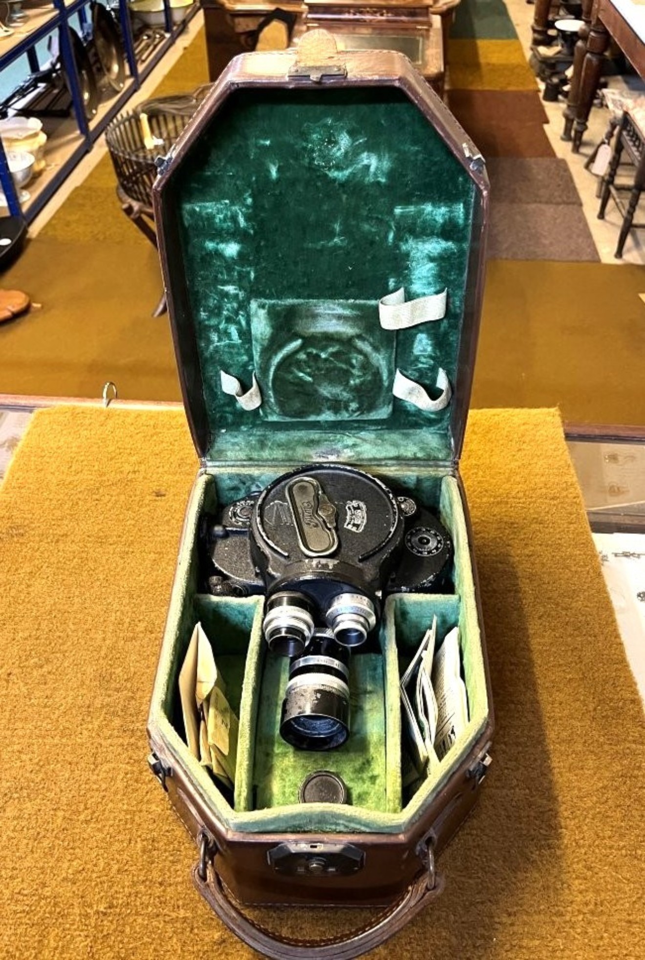 Vintage Bell & Howell Filmco 70D 16mm Film Camera