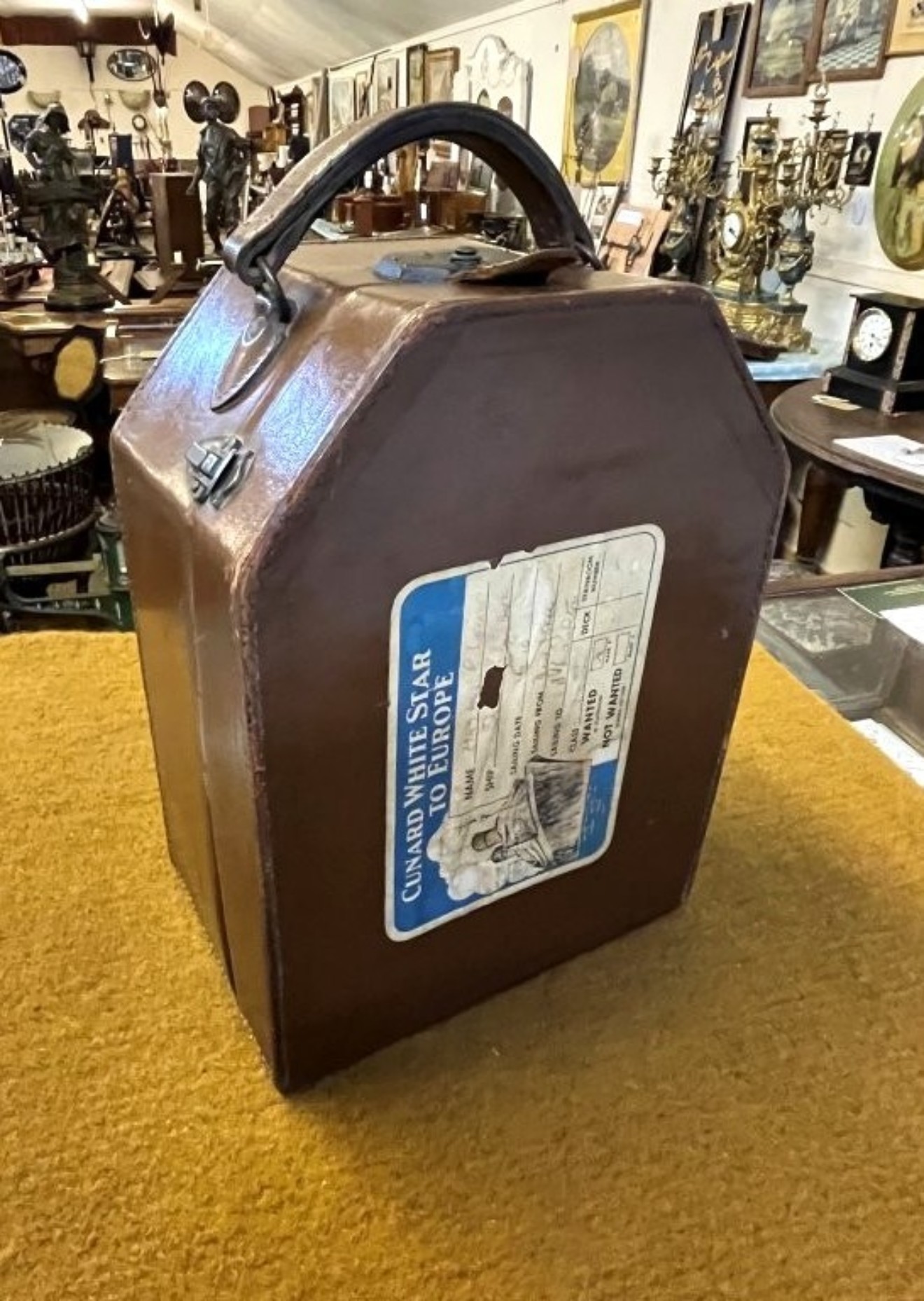 Vintage Bell & Howell Filmco 70D 16mm Film Camera