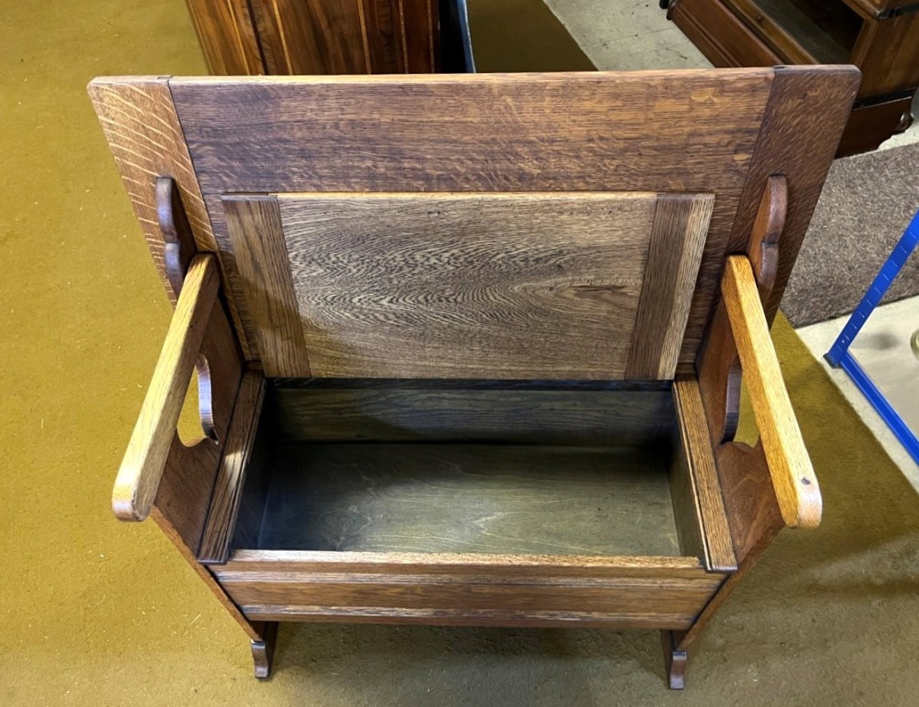 Arts and Crafts Golden Oak Metamorphic Hall Settle / Monks Bench by Liberty & Co of London