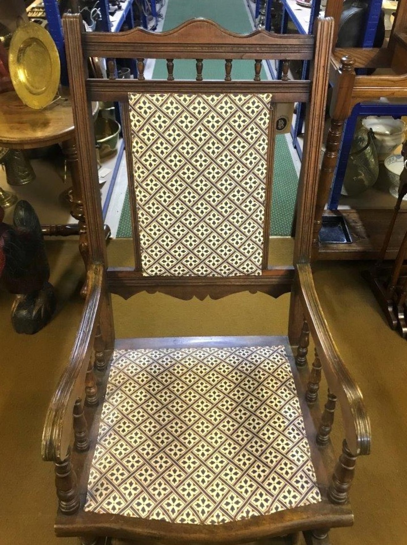 Antique American Style Rocking Chair