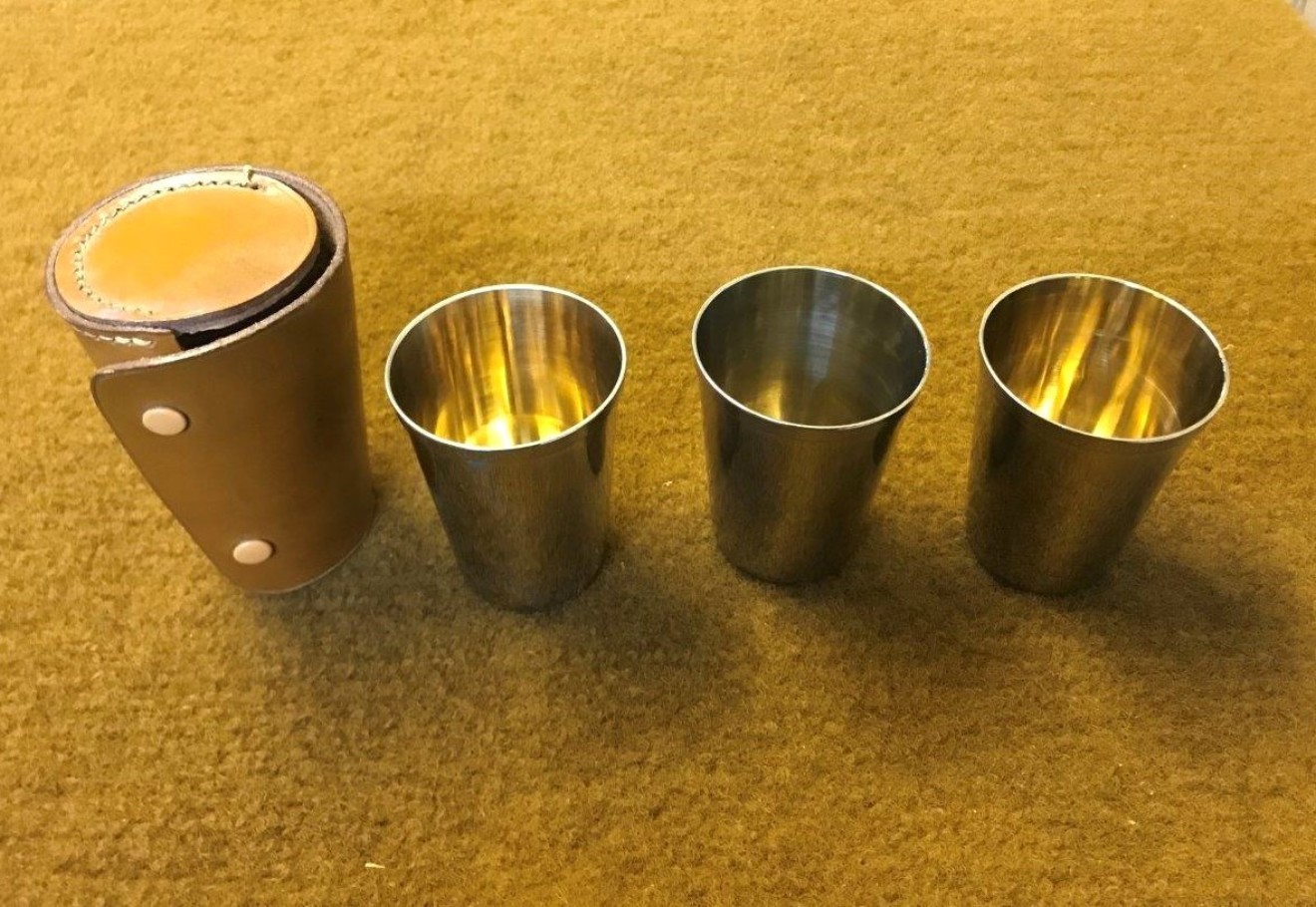 Vintage Set of 3 Silver Plated Gilt Stirrup Cups in Leather case Carmichael Hull