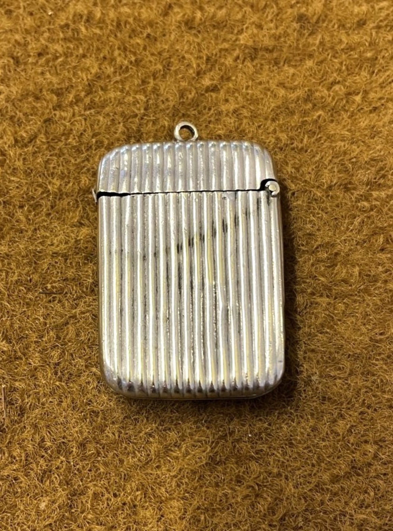 Vintage Rare Morris 1100 Vesta Case