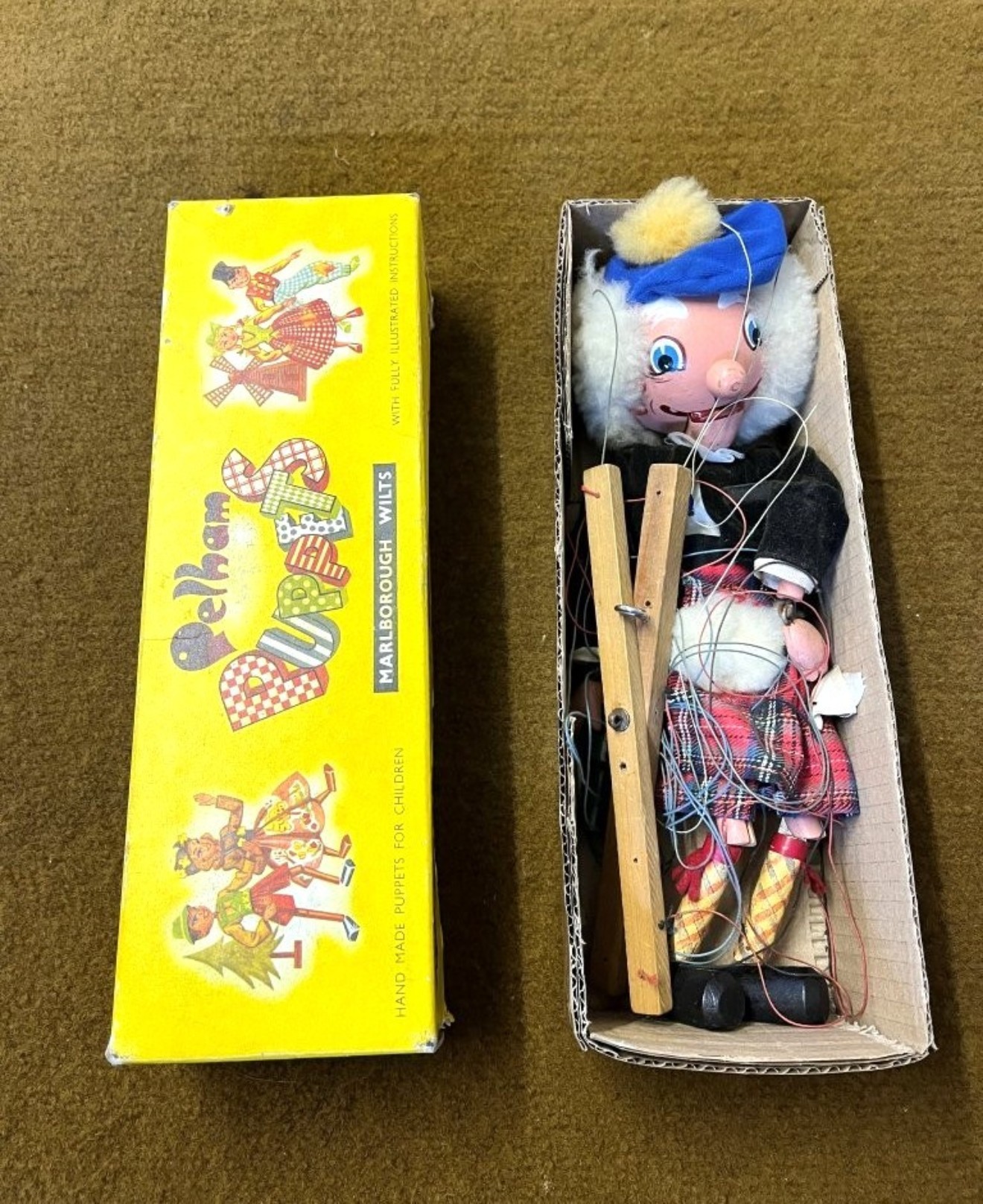 Vintage MacBoozle Pelham Marionette Puppet