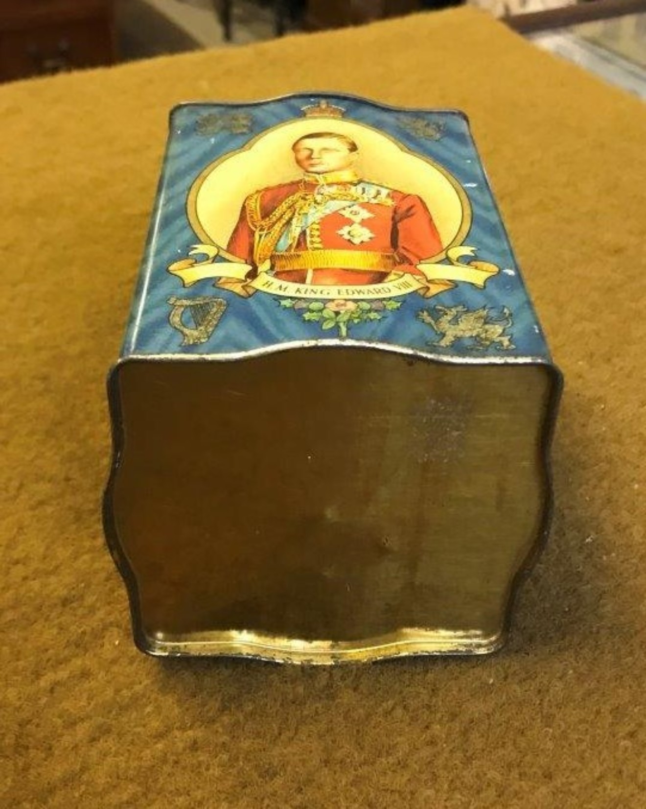 Vintage King Edward VIII Tea / Toffee Tin