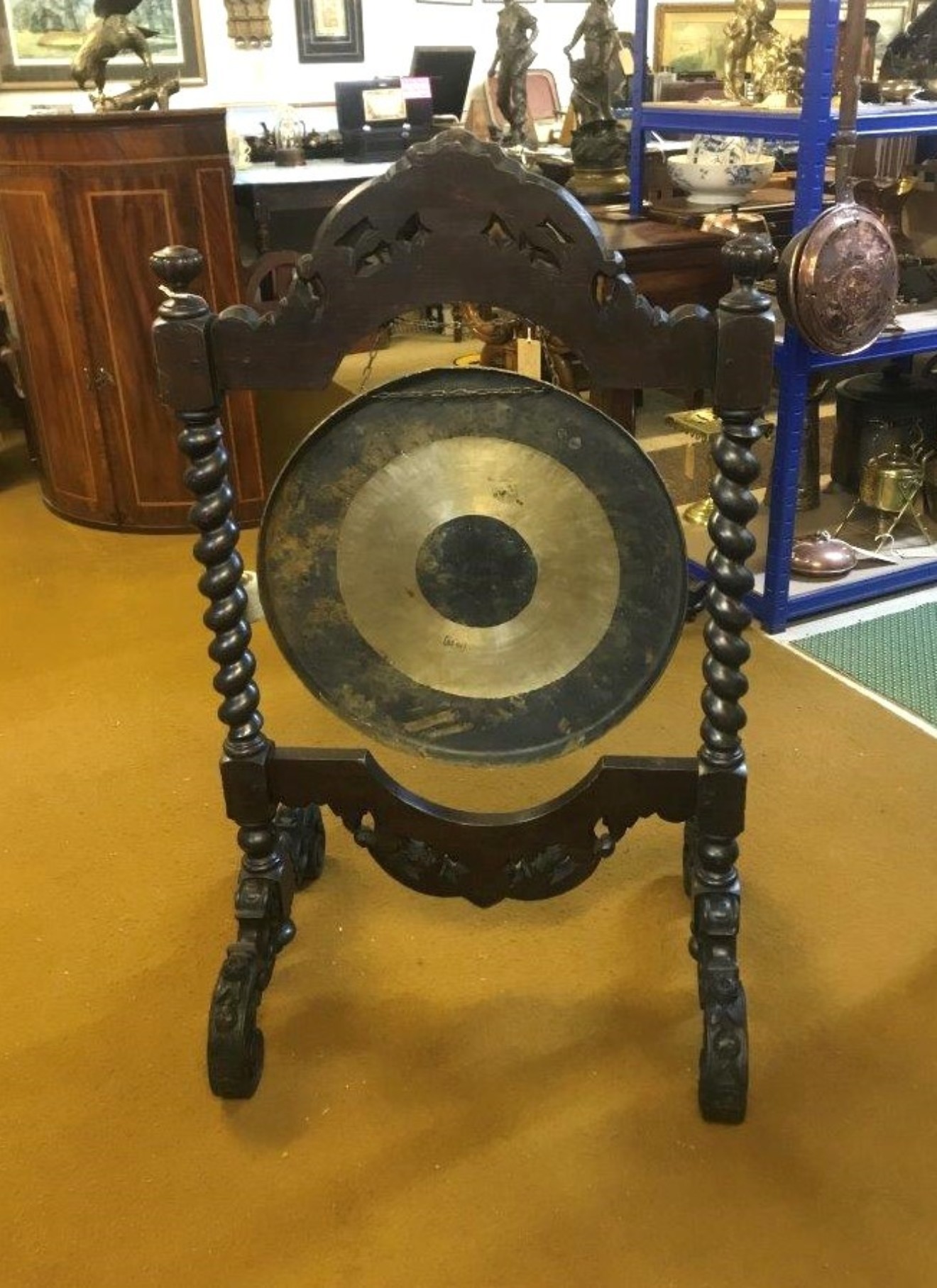 Vintage Freestanding Oriental Chau Gong