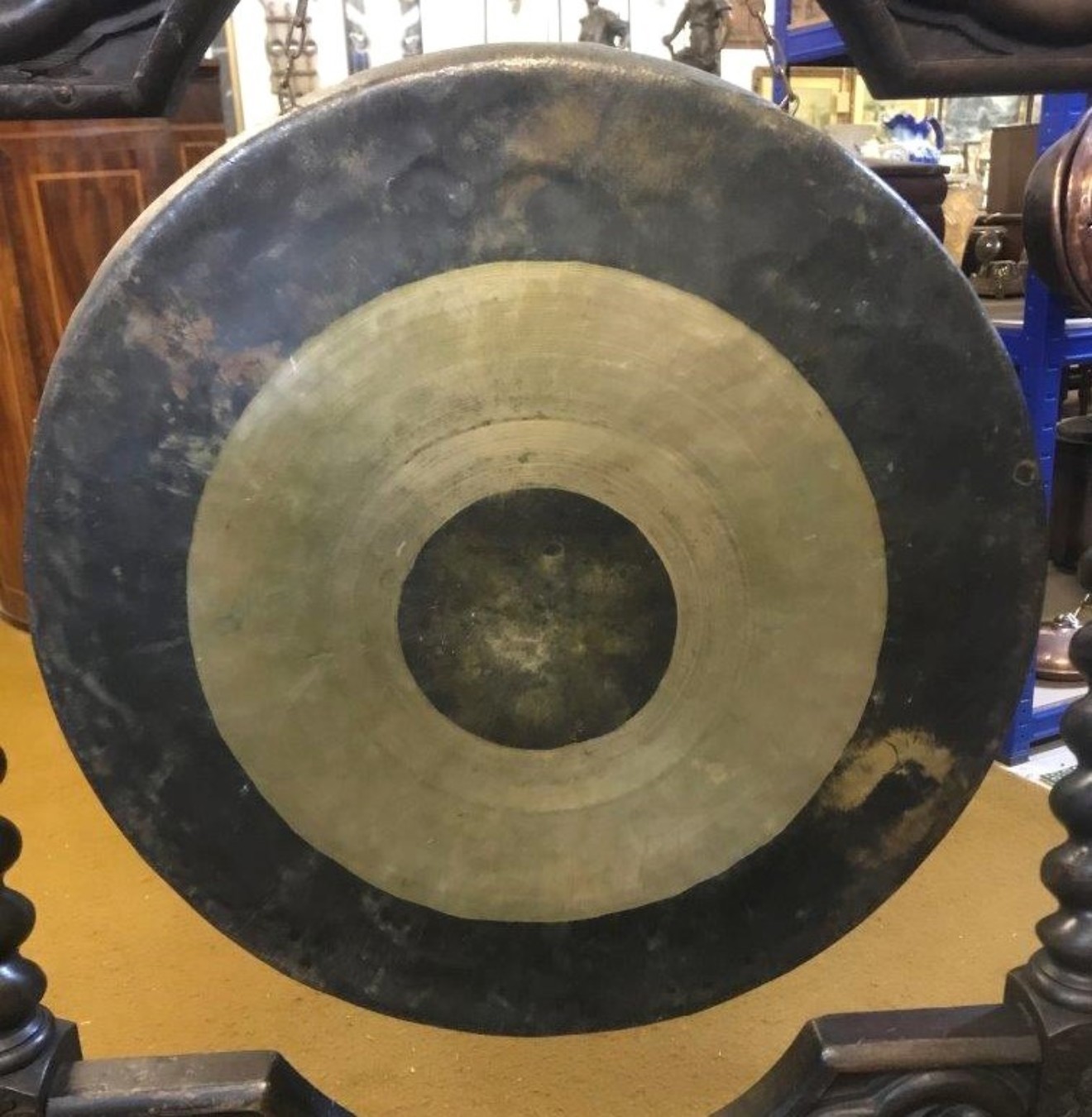 Vintage Freestanding Oriental Chau Gong