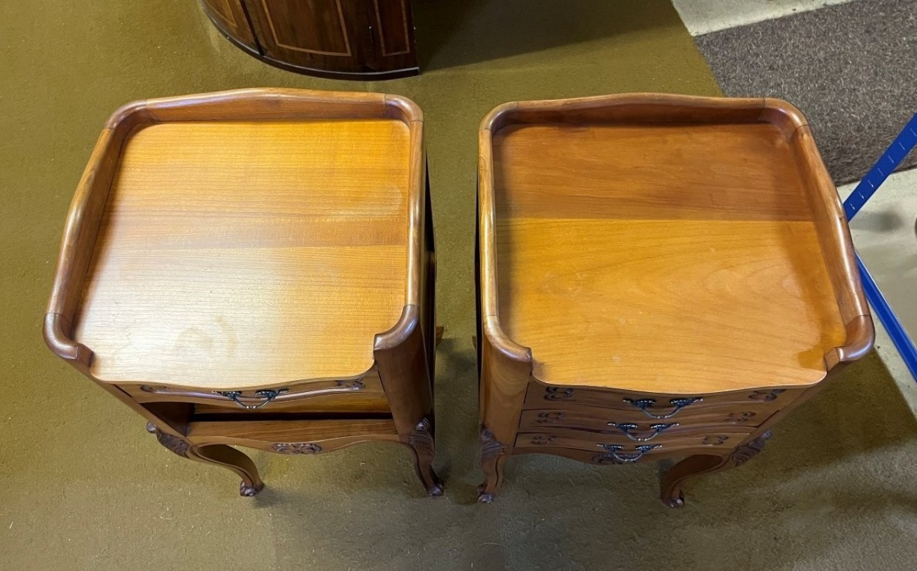 Vintage Pair of French Cherrywood Bedside Table / Nightstands