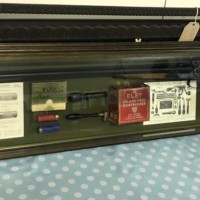 Vintage Gun Shop Shotgun and Cartridge Advertising Display Case