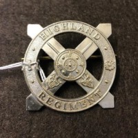 WW1  Highland Regiment White Metal Cap Badge