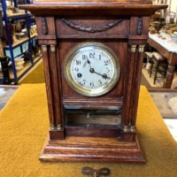 Antique Golden Oak Mantel Clock by Hamburg American Clock Company