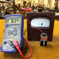 Vintage Wooden Cased Voltmeter White Elec Inst Co London