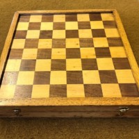 Vintage Backgammon / Draughts Set in Wooden Case