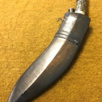 Vintage Gurkha Kukri in Leather Sheath c/w 2 Karda Knives