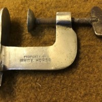 Vintage Dewar's White Label Whisky Pearl / Bullseye Optic on White Horse Whisky Stand