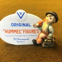 Goebel Hummel Dealer Plaque "Merry Wanderer" 187 TMK-4