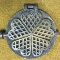 Vintage French Cast Iron Love Heart Waffle / Gaufres Pan