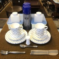 Vintage Wicker Hamper / Picnic Set "The Brexton Collection"