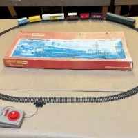Vintage Hornby Railways R507 Freightmaster 00 Gauge Electric Train Set