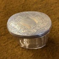 Antique Sterling Silver Topped Vanity Case / Dressing Table Jar by Thomas Jones Watson London 1889
