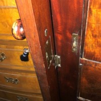 Victorian Mahogany Wellington Chest of Drawers