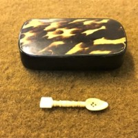 Faux Tortoiseshell Lacquered Snuff Box