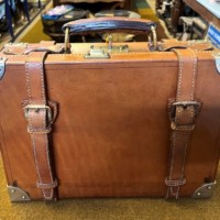 Vintage Leather Cartridge Case