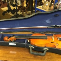 Vintage Violin with P.H. London Bow and Hard Case ﻿Skylark Brand Model MV-005