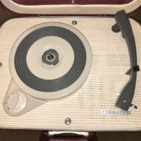 Fidelity Portable Record Player Model HF 31