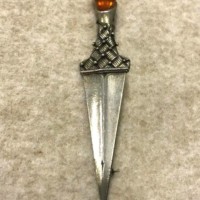 Vintage Miracle Scottish Dirk Brooch / Kilt Pin