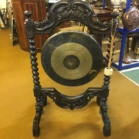 Vintage Freestanding Oriental Chau Gong