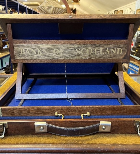 Vintage Bank Of Scotland Travelling Clerks Lectern Case