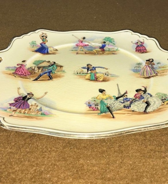 Cabinet Plate National Dances