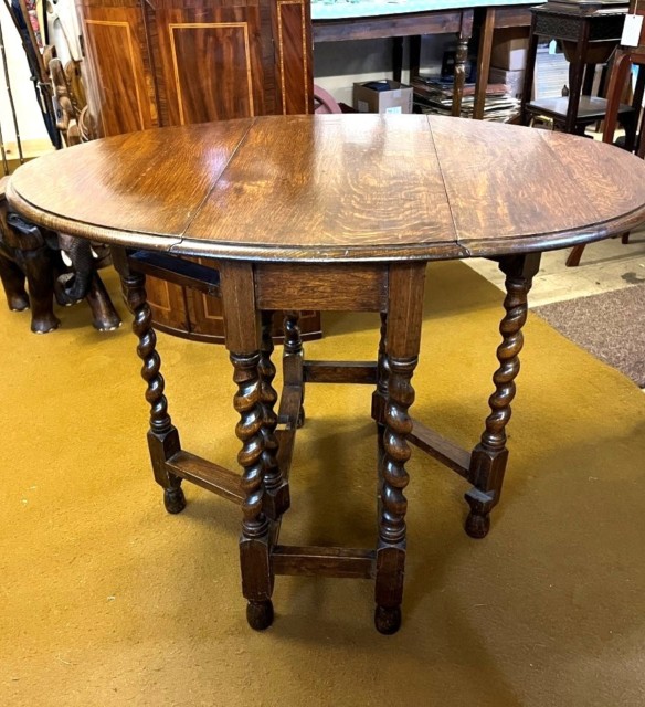 Antique Dark Oak Oval Gate Leg Table with Barley Twist Legs