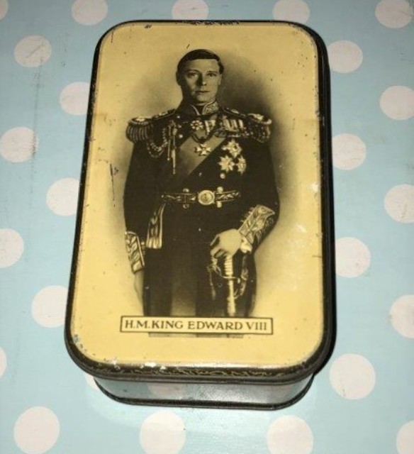 King Edward VIII Biscuit Tin