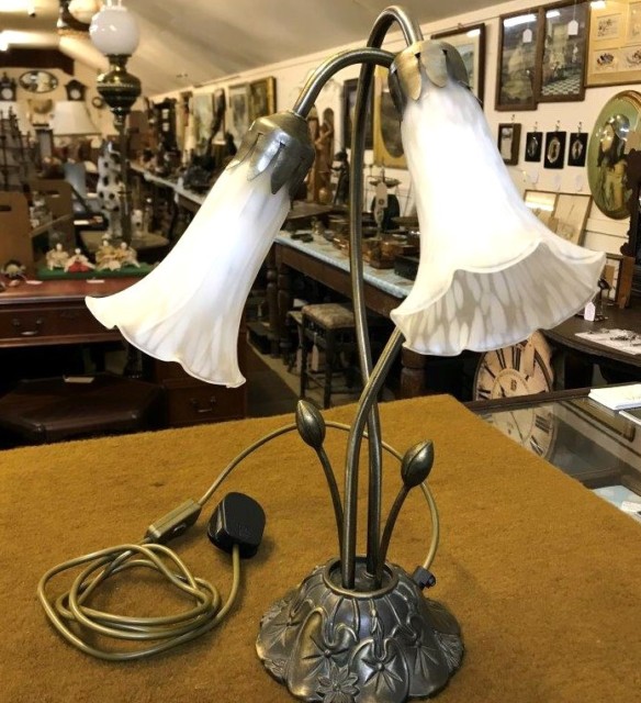 Vintage Twin Globe Lily Table Lamp Bronzed Effect Finish with Mottled Glass Shades