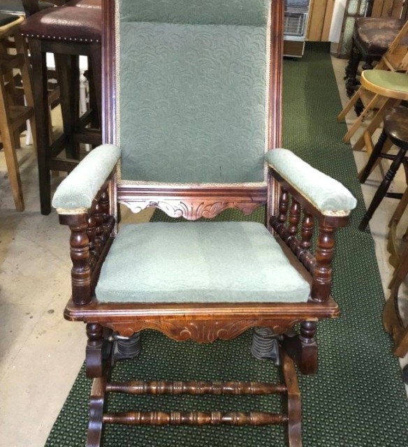 Vintage American Style Rocking Chair