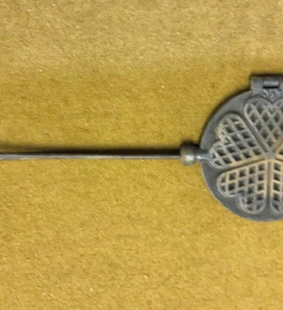 Vintage French Cast Iron Love Heart Waffle / Gaufres Pan