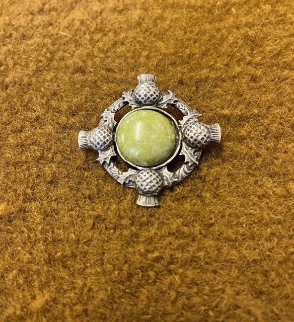 Vintage Scottish Thistle Design Brooch