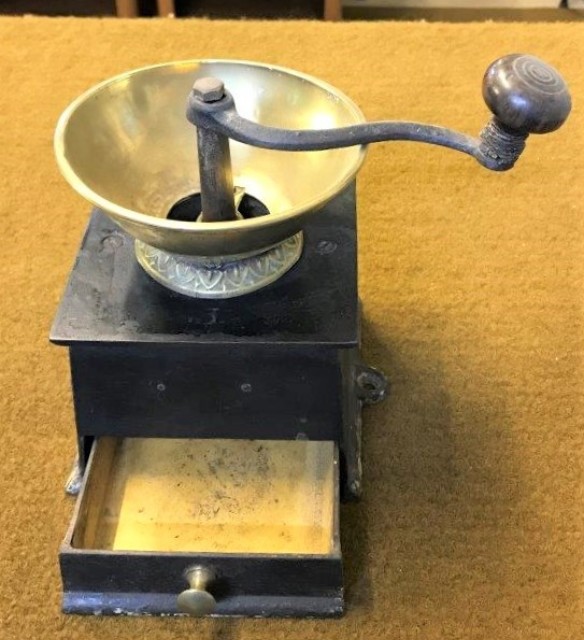 Coffee Grinder Cast Iron & Brass